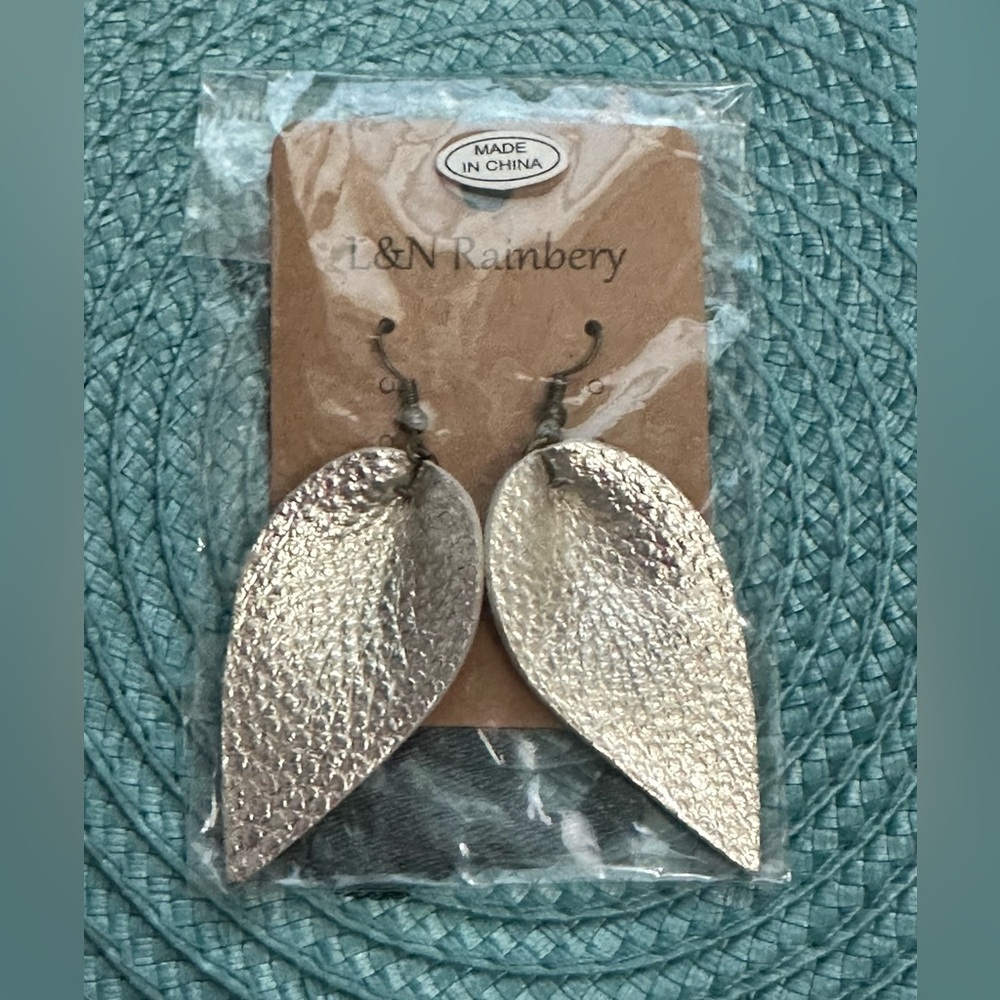 5 for $15! L&N Rainbery Silver Metallic Leaf Dangle Earrings